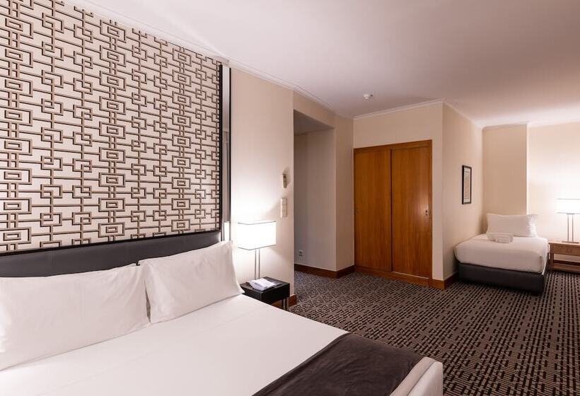 Quarto Triplo Standart, Mundial