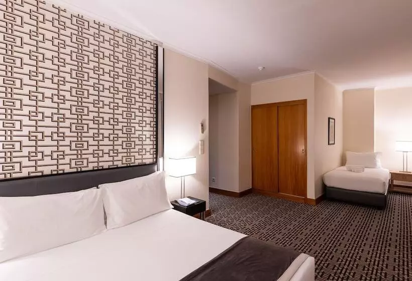 Quarto Triplo Standart, Mundial