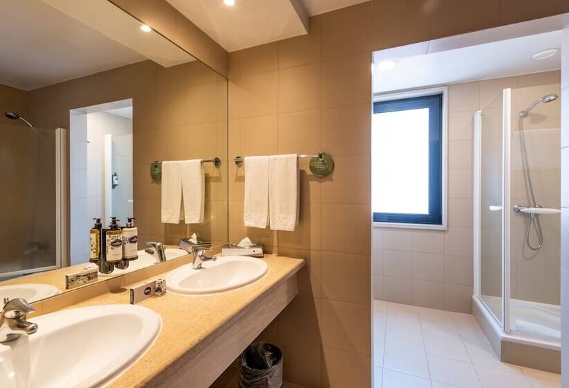 اتاق استاندارد, Mundial