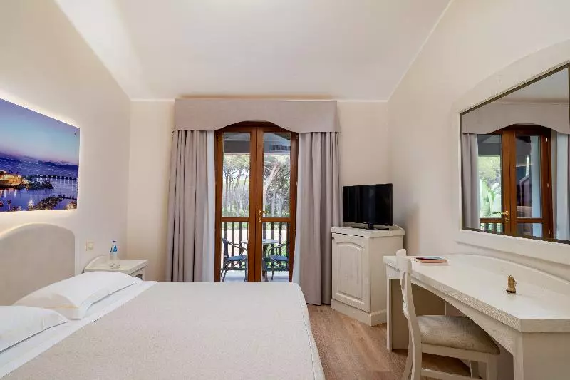 Quarto Triplo Standart, Mundial