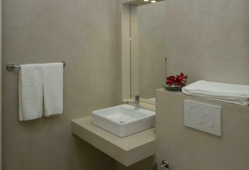 Семейный Номер, Navegadores