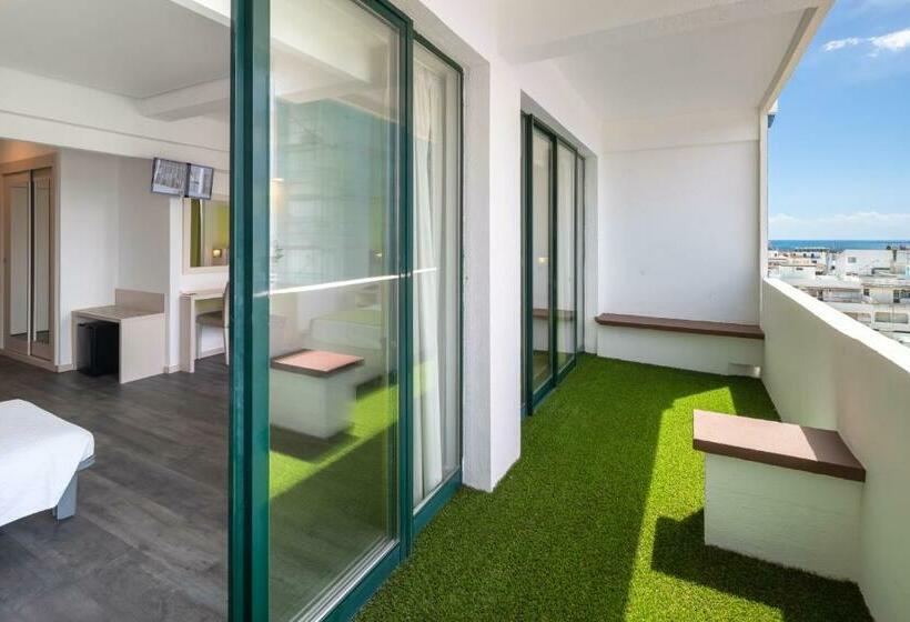 Люкс Комфорт, Navegadores