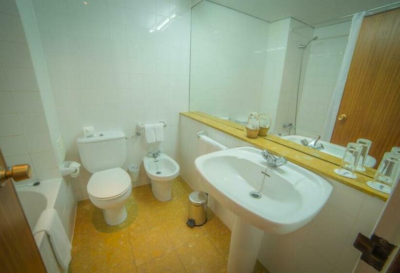 Номер Стандарт с Балконом, Porto Santo & Spa