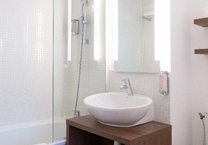 Quarto Estandar, Principe Real
