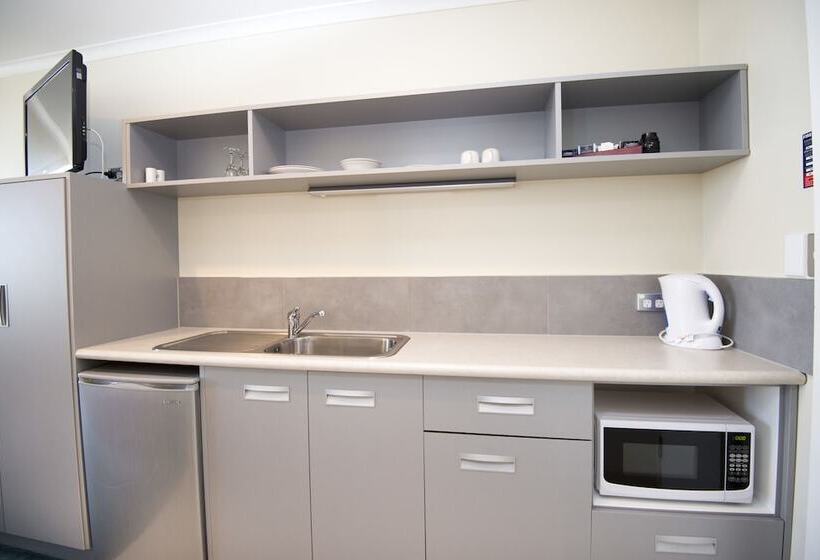 스탠다드 스튜디오 바다 전망, Quality Inn Napier