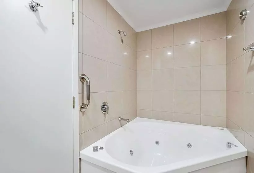 2ベッドルームアパートメント, Quality Inn Napier