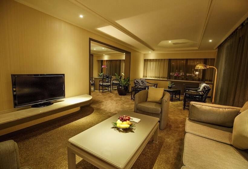 سوییت لوکس, Regency Art Hotel Macau