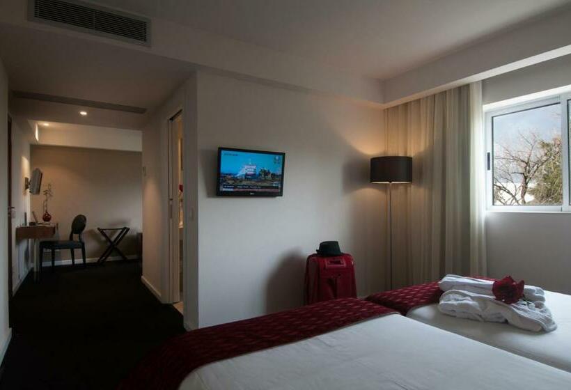 Family Suite, Regina