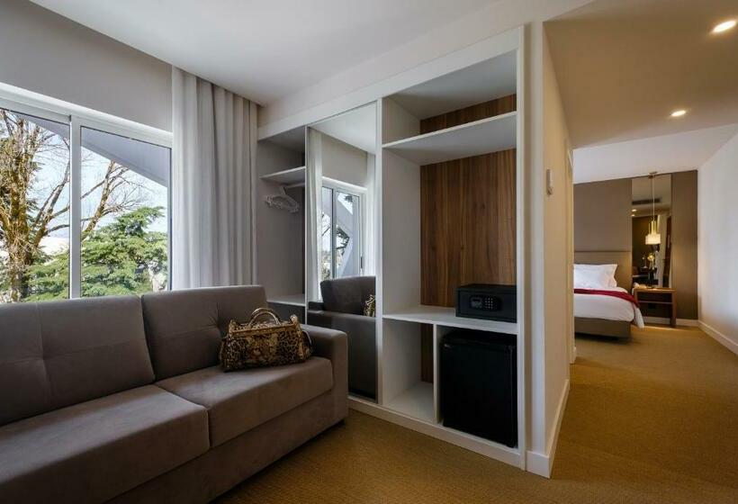 家庭套房, Regina