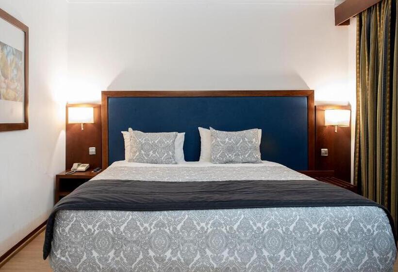 スタンダードルーム, Samasa Fundao