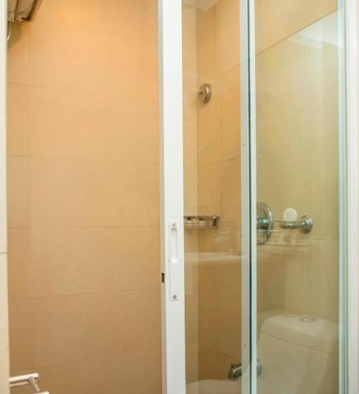 غرفة تنفيذية, Venus Parkview