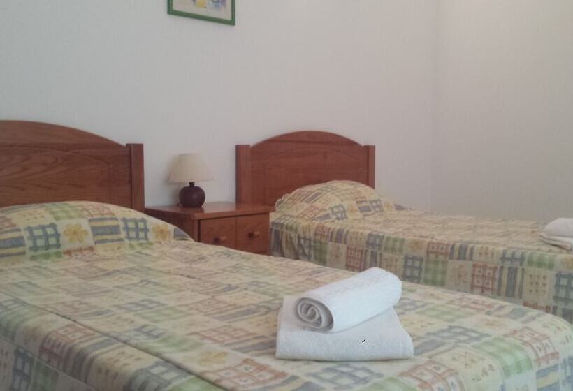 דירת חדר, Luz Ocean Club Apartments