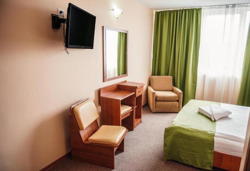 패밀리 스위트, Doina