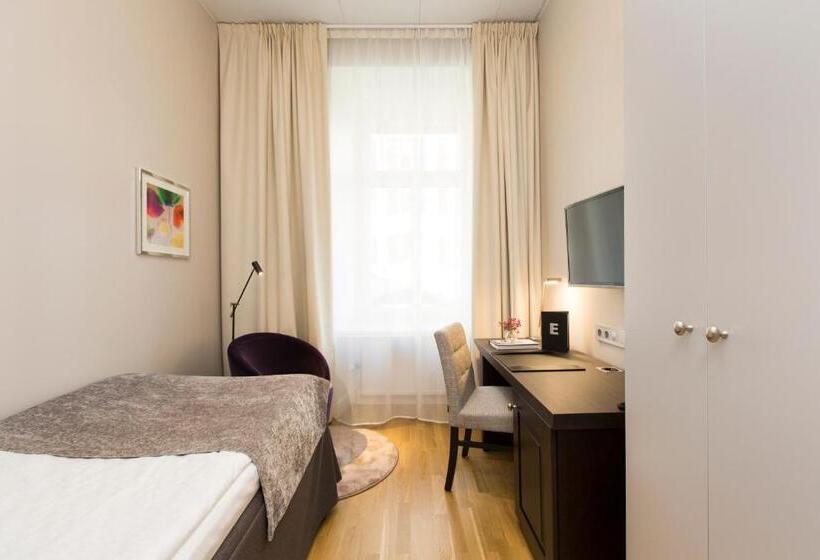 اتاق استاندارد یک نفره, Elite Hotel Adlon