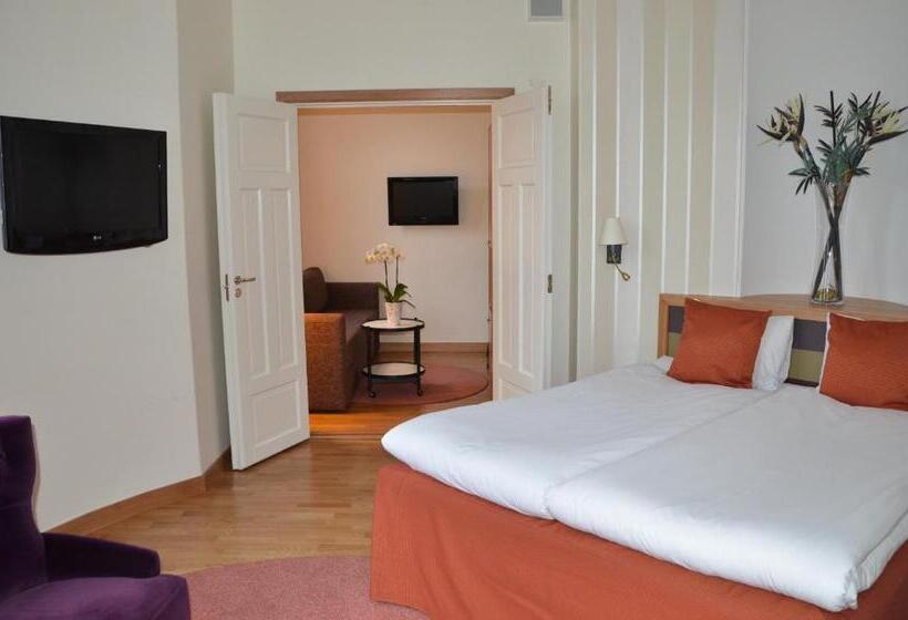 סוויטת ג'וניור, Elite Hotel Adlon