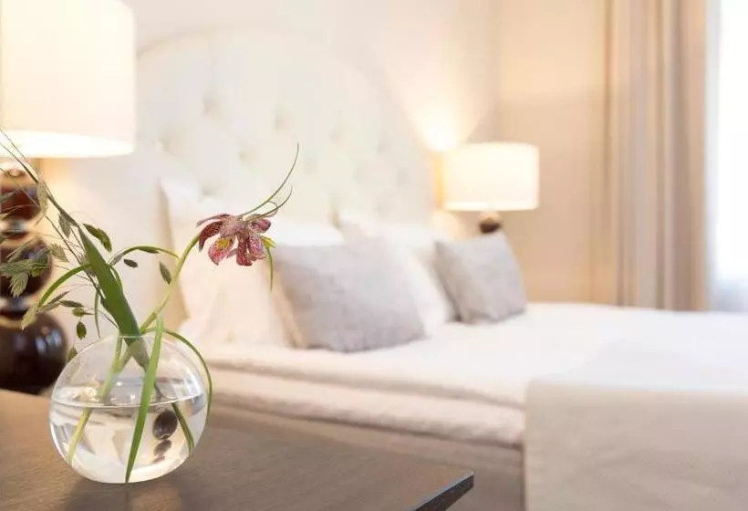 ジュニアスイート, Elite Hotel Adlon