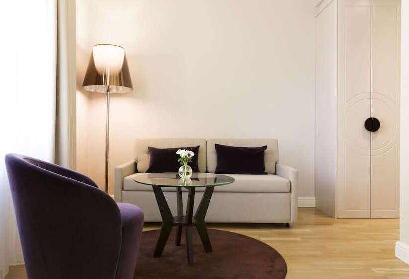 סוויטת ג'וניור, Elite Hotel Adlon