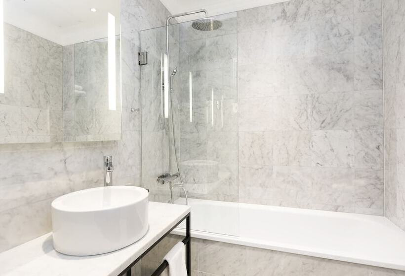 חדר סופריור, Elite Hotel Adlon