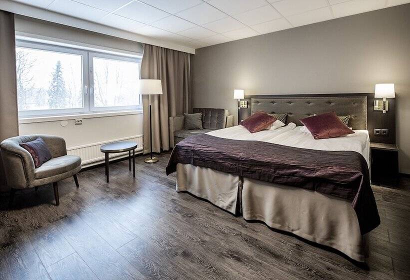 Номер Стандарт, First Hotel Royal