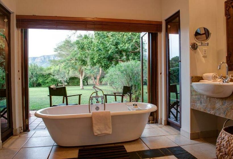 סוויטה, Ghost Mountain Inn