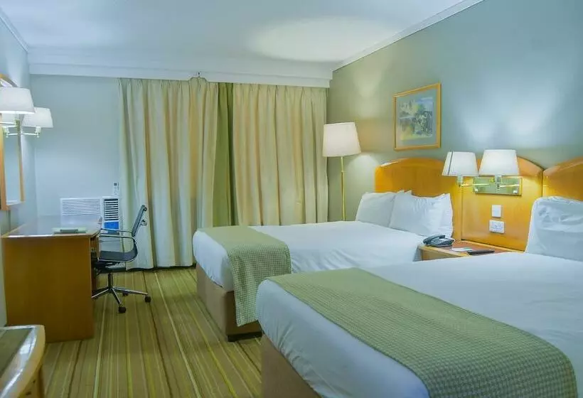 اتاق استاندارد با 2 تخت دوبل, Holiday Inn   Harare, An Ihg