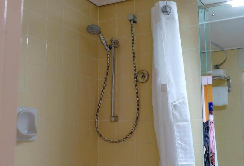 اتاق استاندارد با 2 تخت دوبل, Holiday Inn   Harare, An Ihg