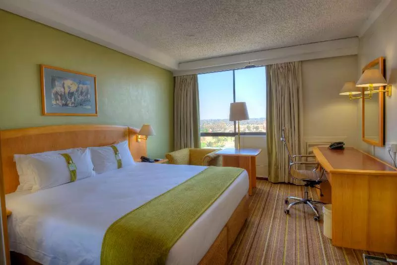 اتاق استاندارد با تخت بزرگ, Holiday Inn   Harare, An Ihg