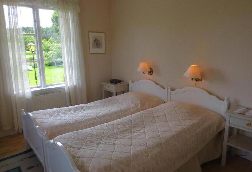 Quarto Estandar Vista Jardim, Järvsöbaden