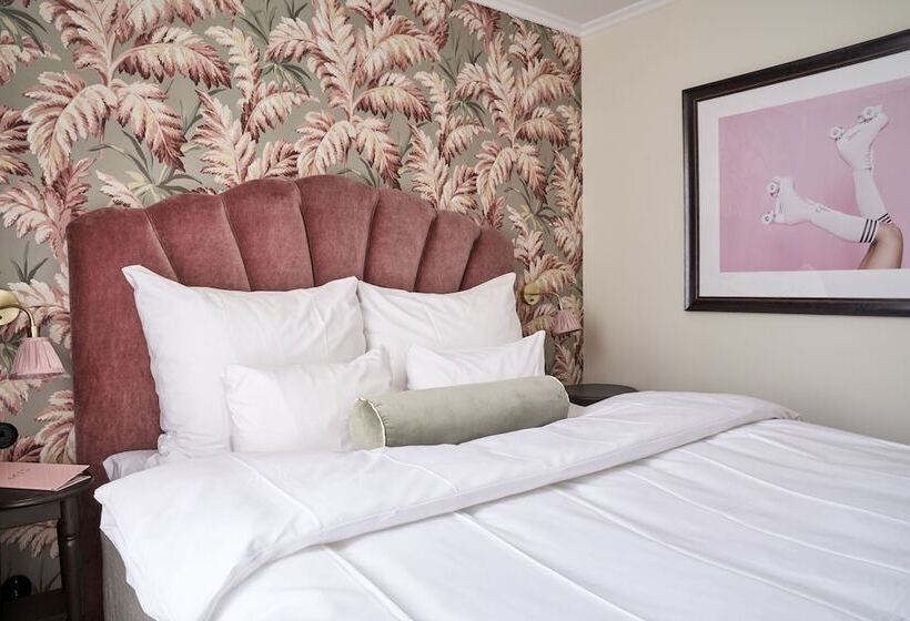 חדר סטנדרט, Mj's