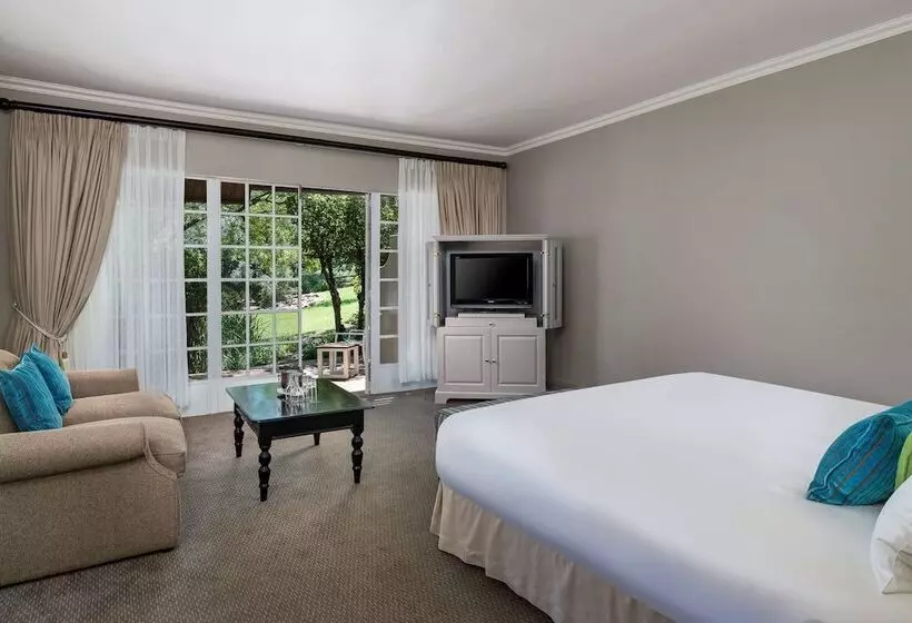 スーペリアールーム, Mount Grace Hotel & Spa