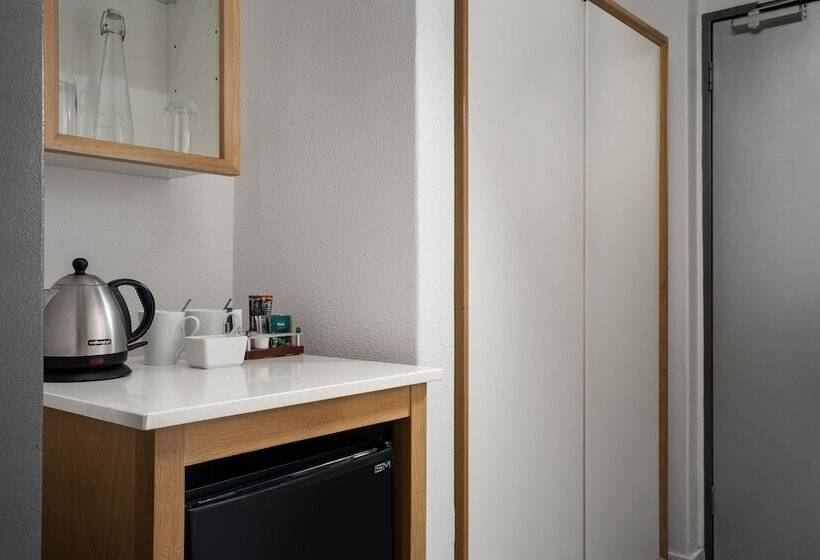 חדר סטנדרט מיטה זוגית, Protea Hotel By Marriott Cape Town Sea Point