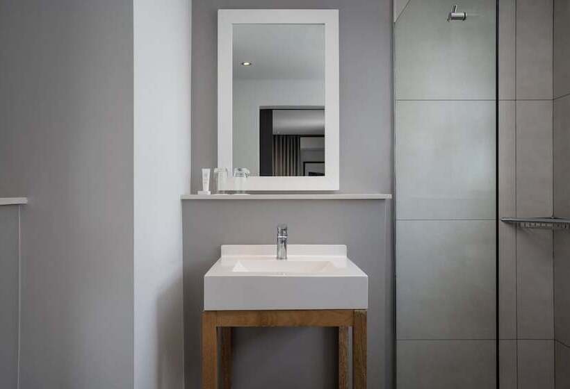 חדר סטנדרט, Protea Hotel By Marriott Cape Town Sea Point