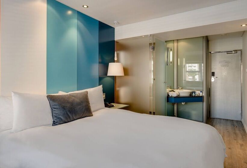 חדר סטנדרט מיטה זוגית, Protea Hotel By Marriott Cape Town Sea Point