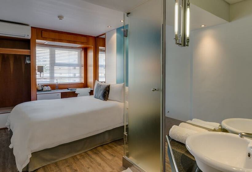 חדר סטנדרט מיטה זוגית, Protea Hotel By Marriott Cape Town Sea Point