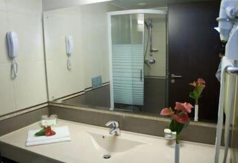 Номер Deluxe, Rapsodia City Center