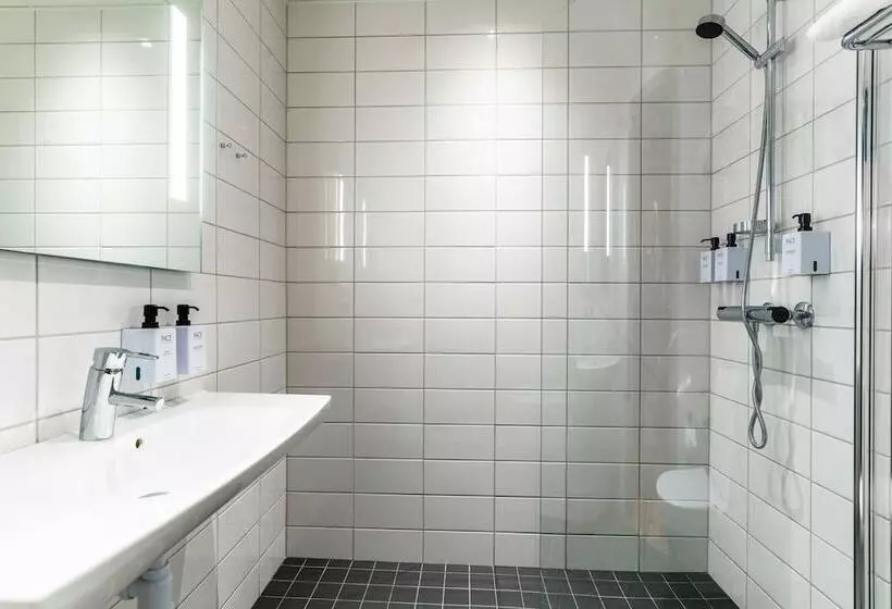 اتاق استاندارد یک نفره, Scandic Frimurarehotellet
