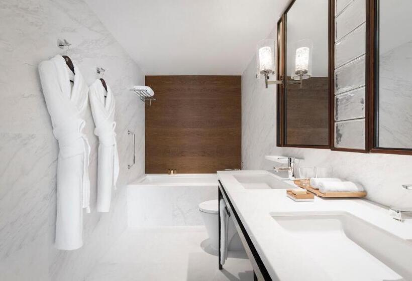 سوییت جونیور کلاب, Shangri La Singapore