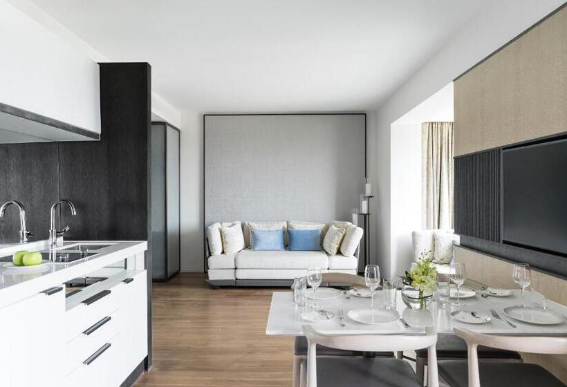 سوییت جونیور کلاب, Shangri La Singapore