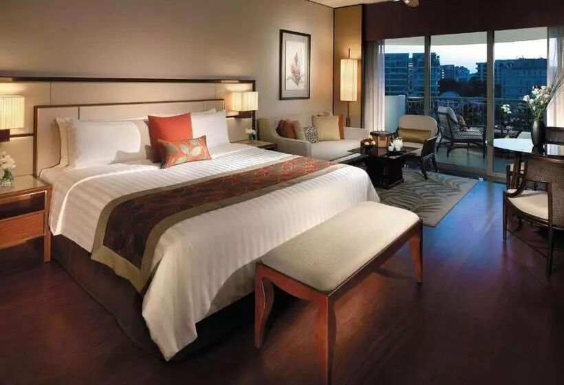 اتاق لوکس با تخت بزرگ, Shangri La Singapore