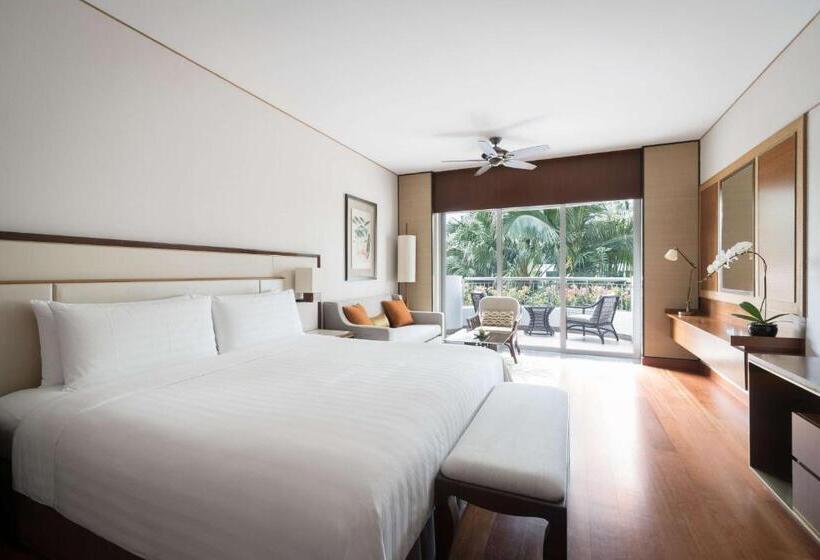 اتاق لوکس با تخت بزرگ, Shangri La Singapore