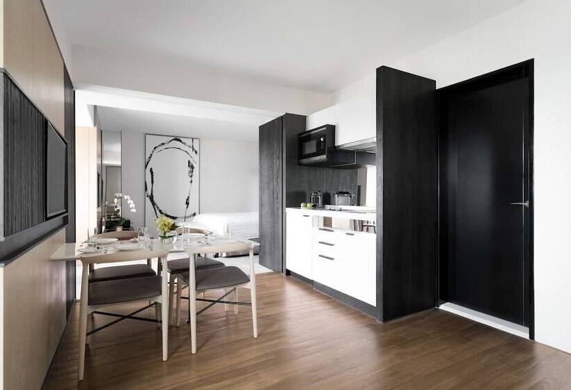 سوییت جونیور کلاب, Shangri La Singapore