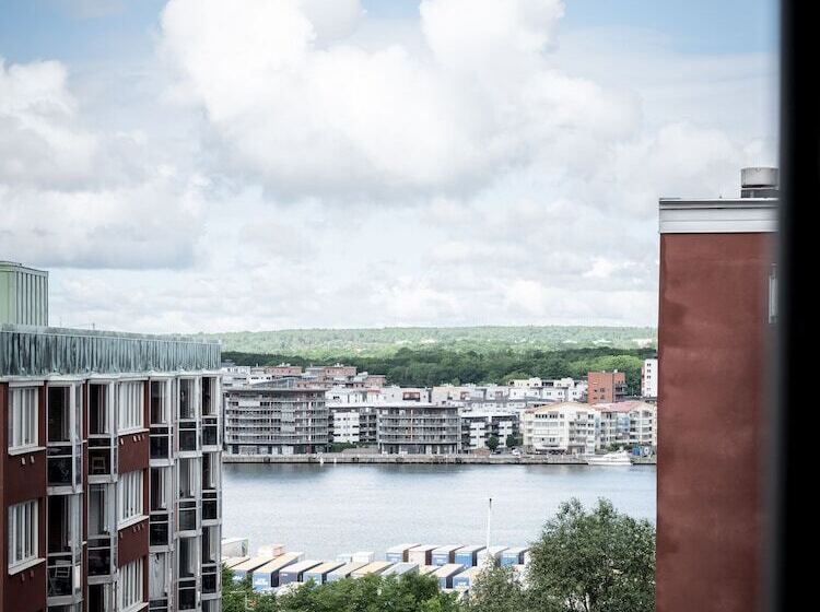 Люкс, Spar Hotel Majorna