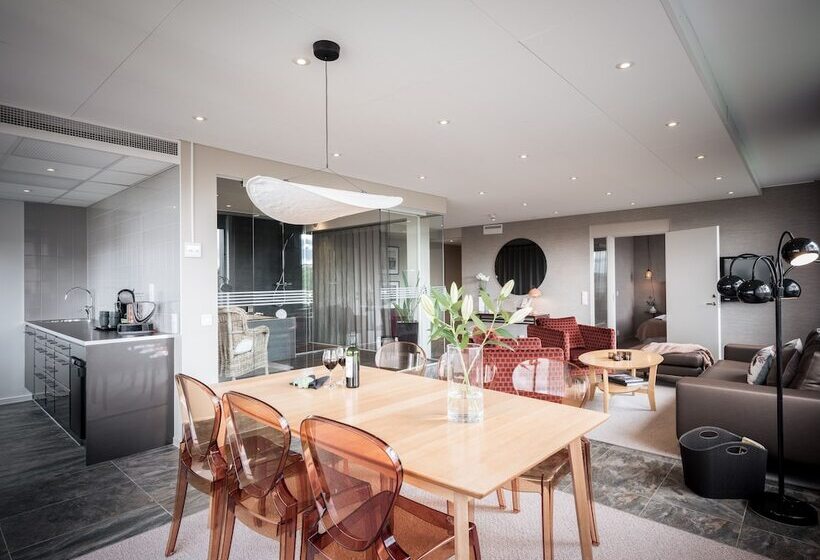 Люкс, Spar Hotel Majorna