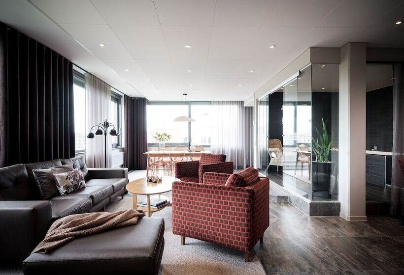 Люкс, Spar Hotel Majorna