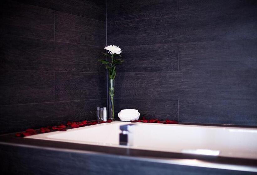 Люкс, Spar Hotel Majorna