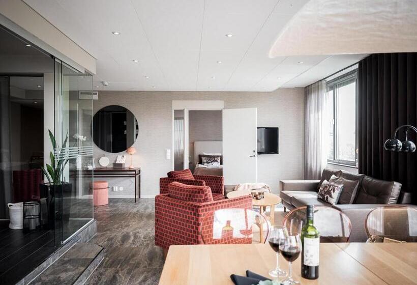 Люкс, Spar Hotel Majorna