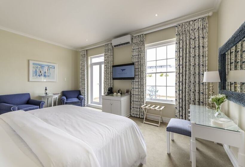 スタンダードルーム, The Marinehermanus