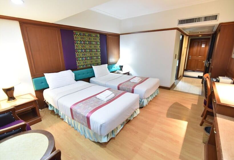 غرفة ديلوكس, Asian