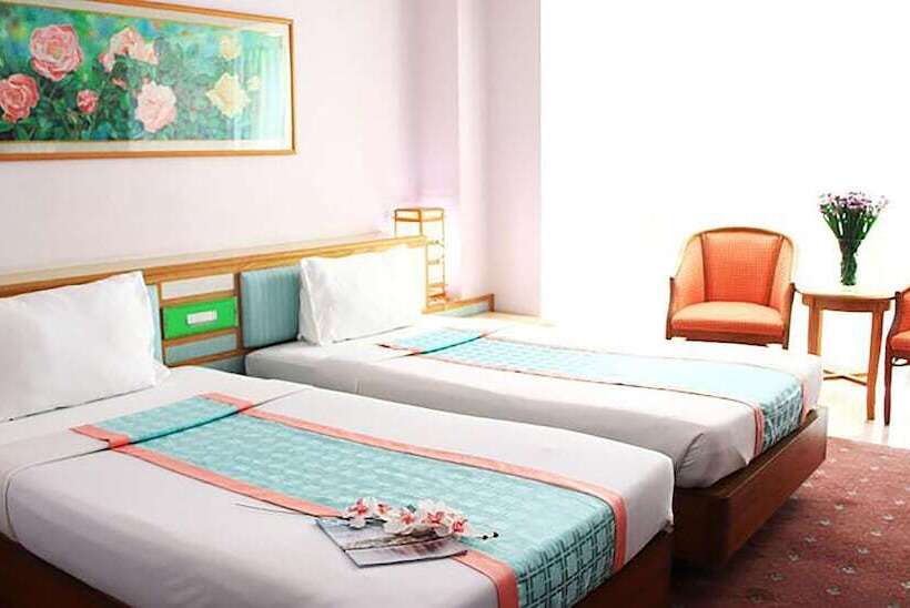 غرفة ديلوكس, Asian