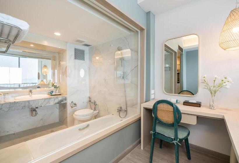 اتاق پرمیوم با چشم‌انداز دریا, Cosy Beach Hotel   Sha Extra Plus